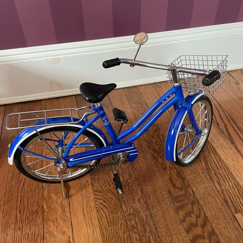 American Girl Bicycle-Molly - Picture 4 of 4